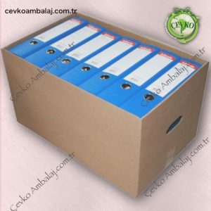 Klasör ve evrak saklama için kulplu, kilitli, dayanıklı karton arşiv kutusu. Toptan dosya saklama kolisi.